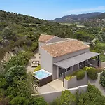 Resort Baia Di Sardinia, Curio Collection By Hilton 4*