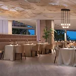 Baia Di Sardinia, Curio Collection By Hilton 4*