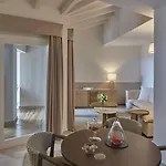 Baia Di Sardinia, Curio Collection By Hilton