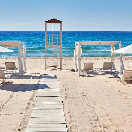 リゾート Baia Di Sardinia, Curio Collection By Hilton