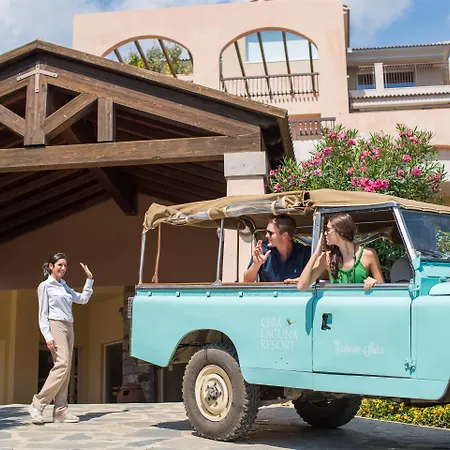 Baia Di Sardinia, Curio Collection By Hilton 4*