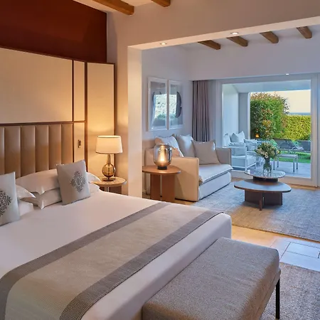 Baia Di Sardinia, Curio Collection By Hilton リゾート キア