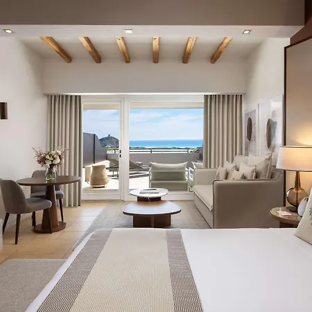 Baia Di Sardinia, Curio Collection By Hilton 5*