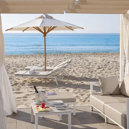 Baia Di Sardinia, Curio Collection By Hilton Resort Chia