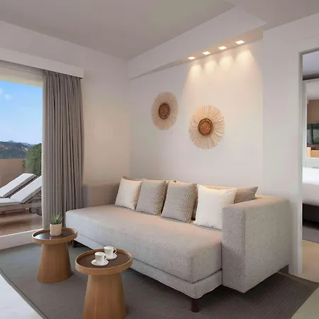 Baia Di Sardinia, Curio Collection By Hilton Resort 4*
