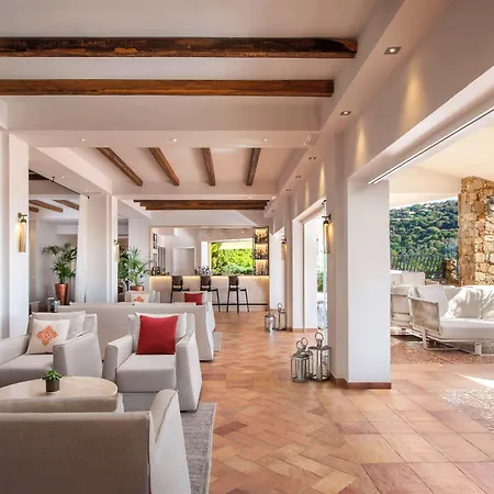 Baia Di Sardinia, Curio Collection By Hilton Resort 4*