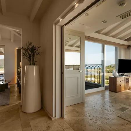 Resort Baia Di Sardinia, Curio Collection By Hilton