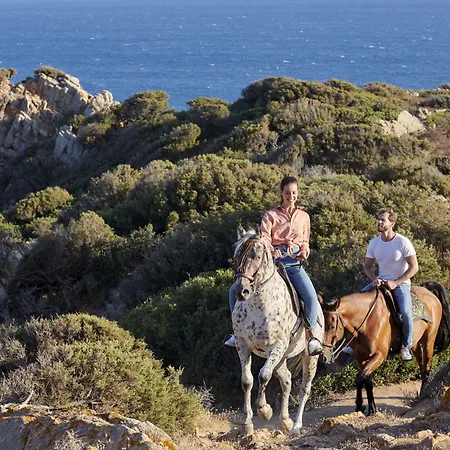 Baia Di Sardinia, Curio Collection By Hilton Resort 4*