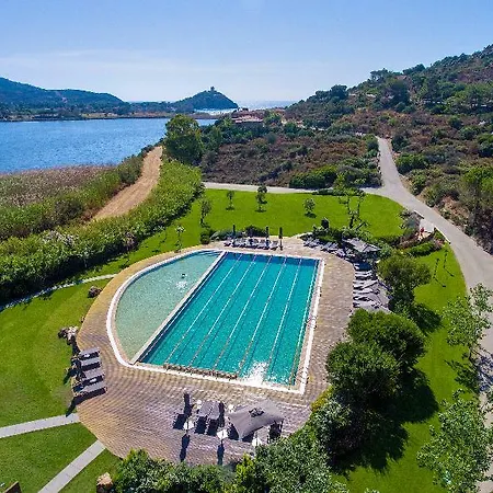 Rezort Baia Di Sardinia, Curio Collection By Hilton