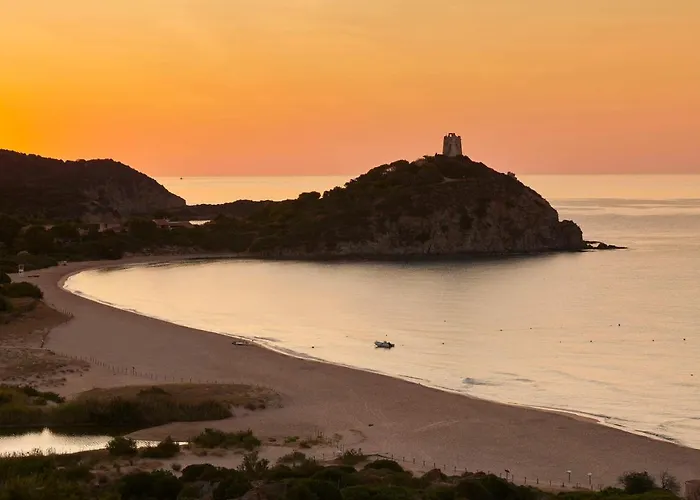 Baia Di Sardinia, Curio Collection By Hilton