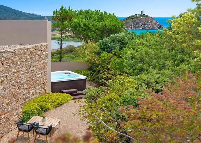 Resort Baia Di Sardinia, Curio Collection By Hilton Chia