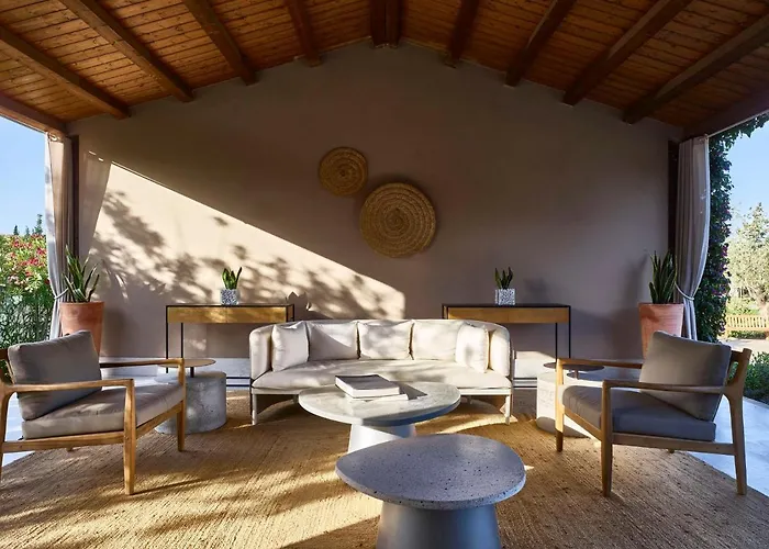 Baia Di Sardinia, Curio Collection By Hilton Resort Chia