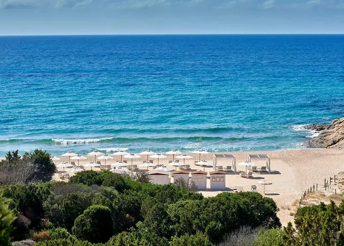 Resort Baia Di Sardinia, Curio Collection By Hilton 4*