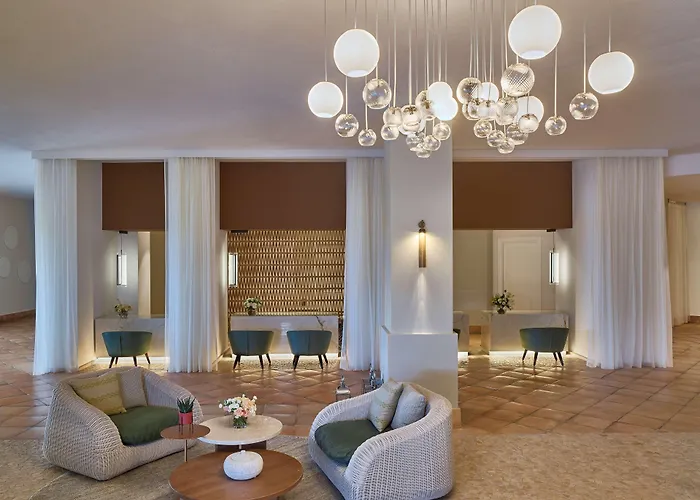 Resort Baia Di Sardinia, Curio Collection By Hilton