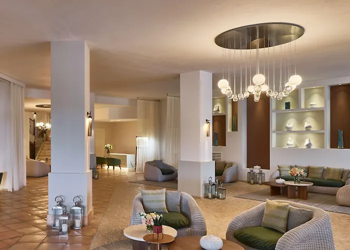 Resort Baia Di Sardinia, Curio Collection By Hilton