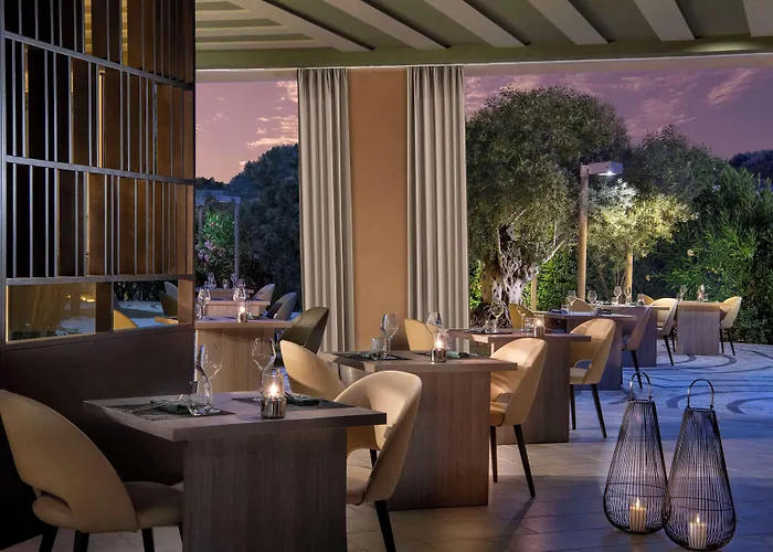 Baia Di Sardinia, Curio Collection By Hilton