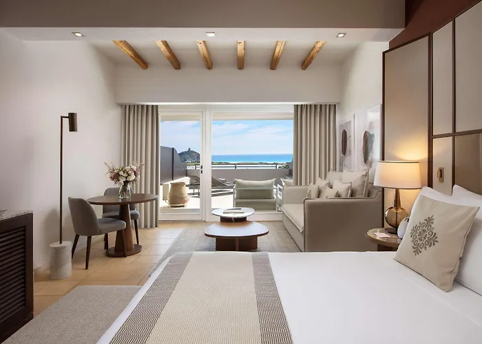 Baia Di Sardinia, Curio Collection By Hilton 4*