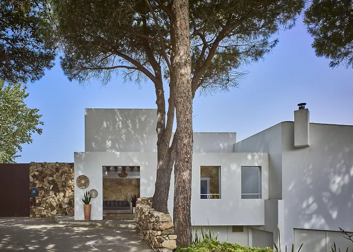 Baia Di Sardinia, Curio Collection By Hilton Chia